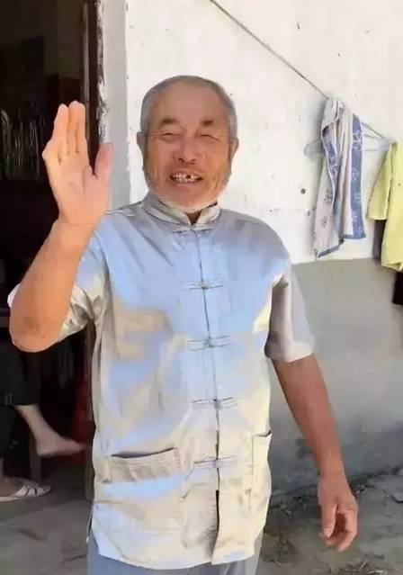 炸了！张学友也在农村投资光伏电站！村民都沸腾了！