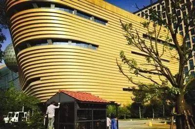 利好 | 光伏机场、光伏火车站、光伏主题馆、光伏小屋、光伏垃圾箱 助力G20零排放
